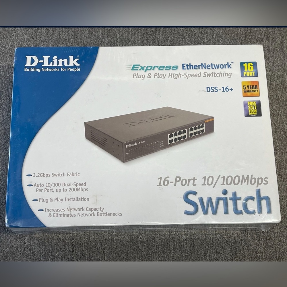 D-Link Gray Wired Router with 16 Ports